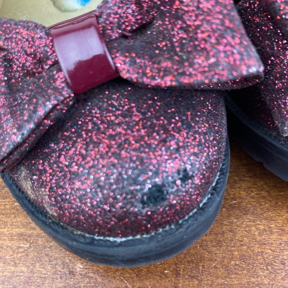 Sugar Brand Kenna Burgundy Sparkle Bow Mary Jane Flats Hook Loop Girls Size 10M. - Picture 4 of 12